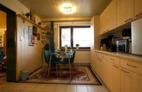 Stilvolles und Kunstvolles Retreat Apartment mit 400qm Garten & Massage und Ayurveda - Foto 53