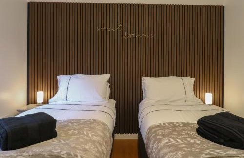 Hub House - Photo 19