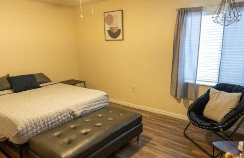 Cute home w/ massage chair and wifi - Foto 30