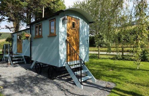 Upper Gelli Luxury Holiday Lodge, Converted Dairy & Cosy Shepherds Huts - Photo 70