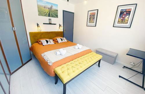 Chez Clém - 3 chambres - garage privé - wifi - Netflix - Foto 7