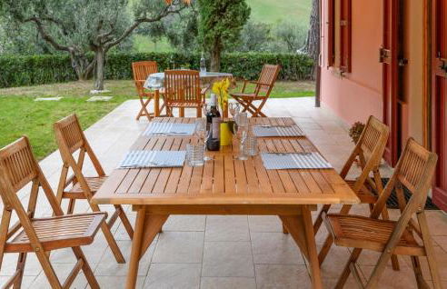 3 Bedroom Amazing Home In Montelabbate - Photo 18