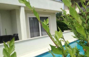 Villa Barbara-Kastela with heated pool - Foto 14