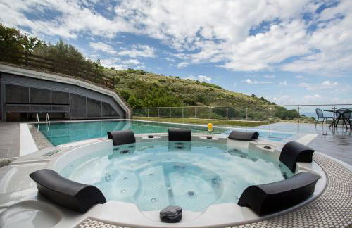 Calabrialcubo Agriturismo - Photo 4