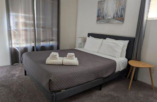 The Desert Jewel Pool Spa And Coachella Retreat - Photo 39