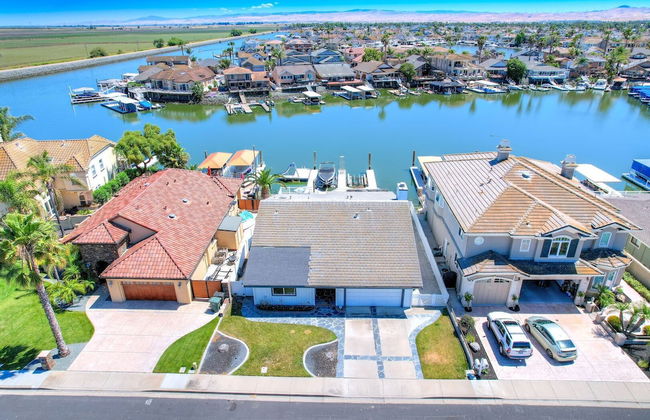 Waterfront 3BDR w Boat in Discovery Bay - Foto 32