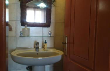 Agnadema House - Photo 7