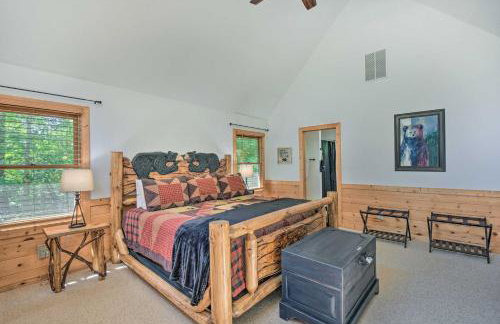 Great for Families! Lavish Hiawassee Cabin - Foto 16