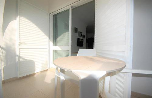 Apartment MargemSul - Pool - Beach - Free Wifi - Air Con - Foto 10