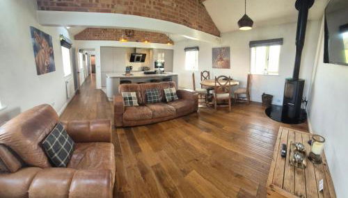 Bowland Breaks-A Luxury Barn Conversion with Optional Hot Tub, Log burner and countryside views - Foto 4