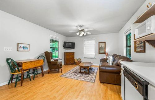 Faith Family Farmhouse on Farm in Mentone, Alabama - Foto 32