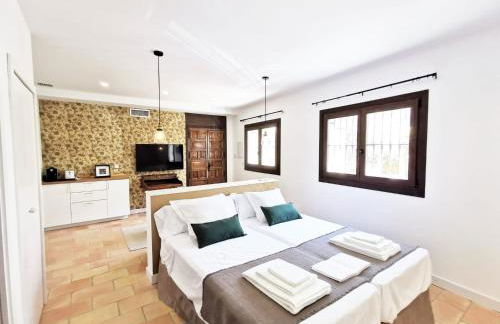 Apartamentos Tres Llaves Palacio de Vela de los Cobos - Foto 1