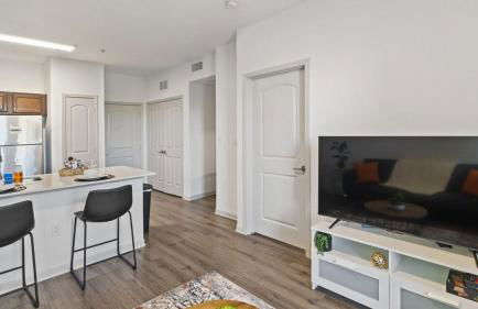 Stunning 1bd Apartment I Frisco near Dallas I Pool, Gym, Work Space - Foto 18