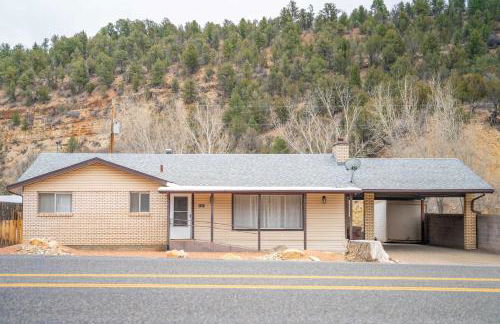 Private Hot Tub Less than 30 min to Zion National Park - Foto 5