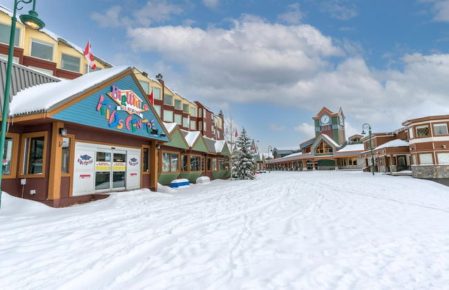 I Spy - Cozy Pet Friendly, Ski In/Ski Out Condo with Private Hot Tub - Photo 39