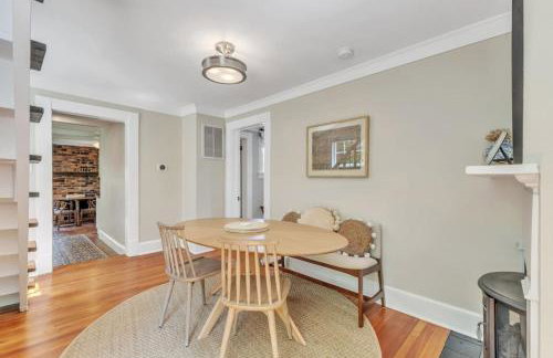 Newly Renovated Carriage House - Foto 12