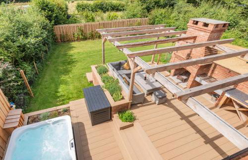 Lucky's Stable - Uk34101 - Foto 1