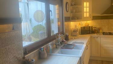 House -Sleeps 6-Garden-Fireplace - Photo 4