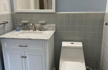 Fantastic updated apartment with parking - Foto 39