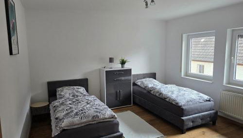Moderne großzügige Wohnung zu vermieten - Foto 3