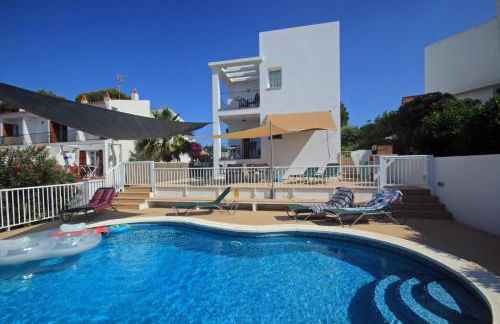 Villa Can Bella, 15 Minuten laufen Sie bis zum Strand - Foto 51