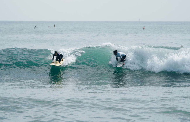 Curso de surf en Barcelona - Foto 6