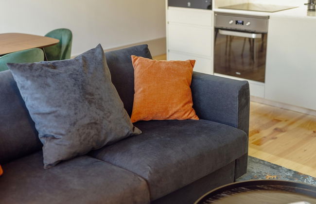 Legacy Oporto Premium Apartment B by Vacationy - Photo 38