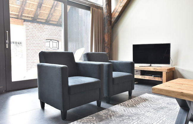 Grandeur Farmhouse in Dwingeloo at a National Park - Photo 22