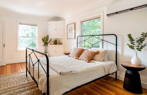 Stay Portland - 1892 Bohemian Dream Studio in Ladd's Addition - Photo 4