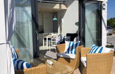 Domek z jacuzzi Summer House Dziwnówek Wrzosowo - Foto 4