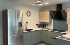 Hidden Gem - Photo 1