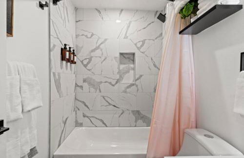 LUXE Cozy 1BR Philly Near University City and CHOP - Foto 32