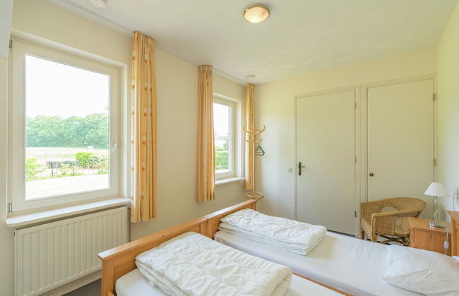 Farmhouse in Rheeze Near Forest and Meadows - Photo 8