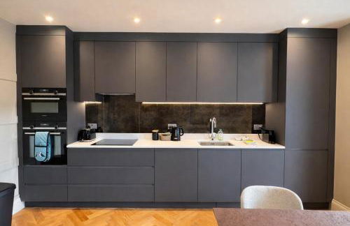 Romeo's Arch - Luxury Apartment with Private Parking - Foto 26