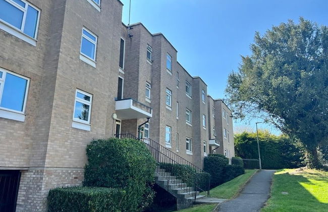 Sunny 2-Bedroom flat in Hoddesdon - Foto 14