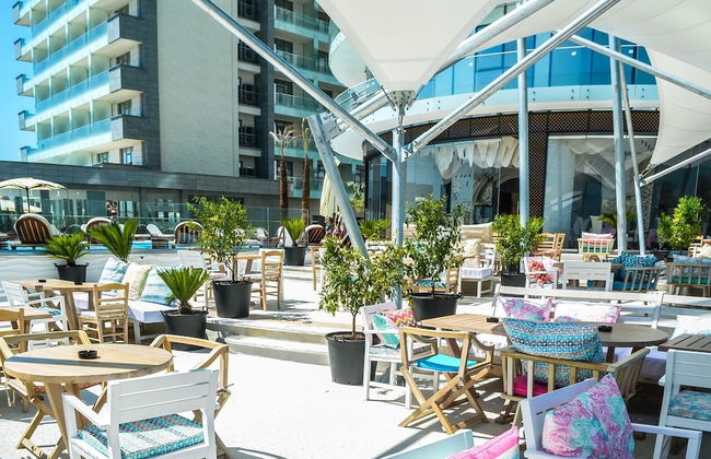 White Tower Mamaia - Foto 28