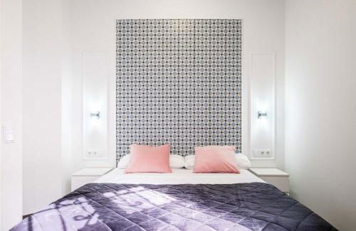 New and Modern Apartment with Comfy Beds - Photo 14