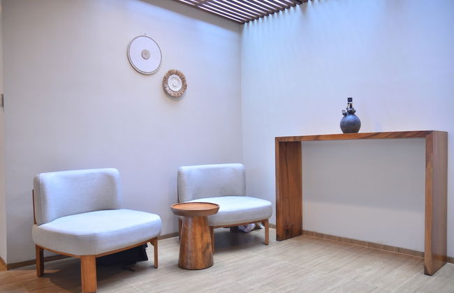 Maplewood Mountain 9BR with Heated Pool - Photo 39