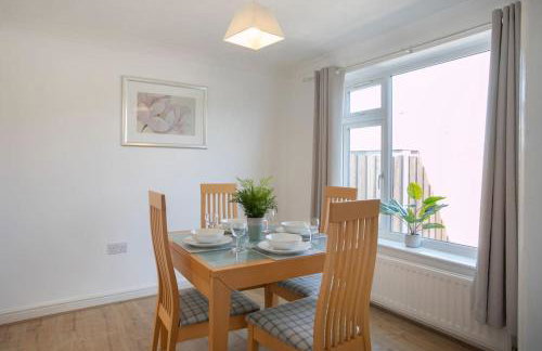 Maltby House, Rotherham for contractors & Families, free private parking, fast wifi, spacious,WIFI etc - Foto 32