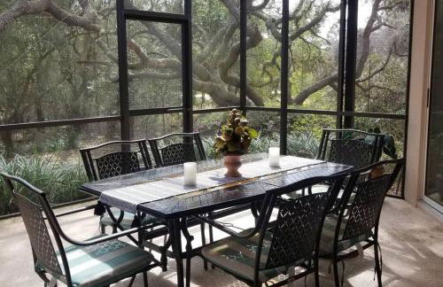 Black Diamond Beauty with Concierge Service - Photo 22