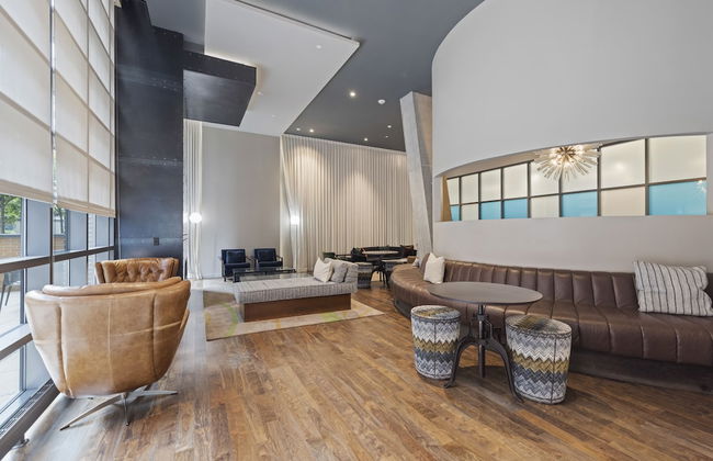 Placemakr Marymount Ballston - Photo 3