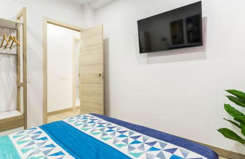 LUJO Parking, Proyector, Maquinita y Patinetes - Foto 33