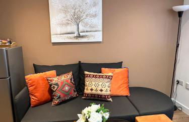 Glastonbury Sacred Vault, 1 Bedroom, Split-Level - Photo 1