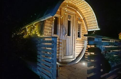 Auszeit am Vulkan - Appartements mit Fasssauna - Photo 1