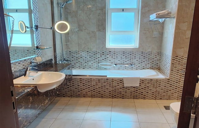 Tulip Al Barsha Hotel Apartment - Foto 19