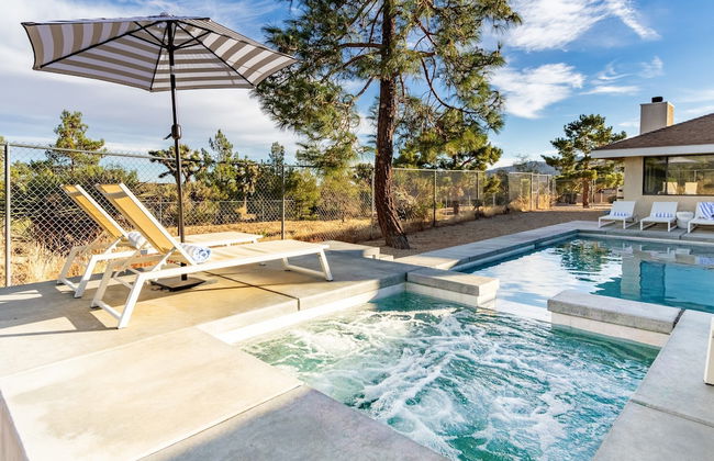 Mojave Moon by Avantstay Modern & Bright JT Home in Great Location w/ Pool & Hot Tub - Foto 33