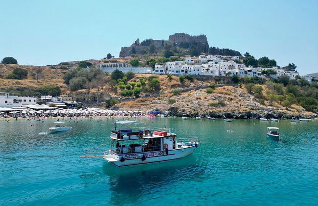 Tour en barco a Lindos desde el puerto de Kolymbia - Foto 1