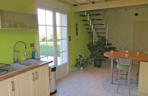 Beautiful Home In Montreuil Bellay - Foto 14