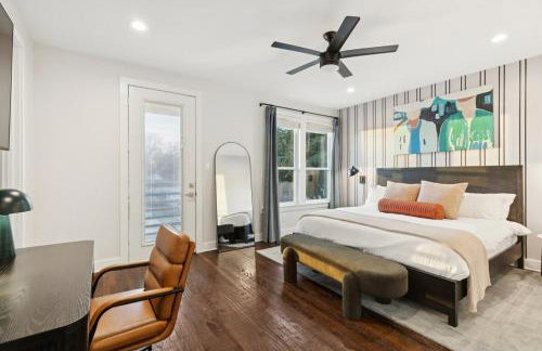 The Longhorn Luxe with Game Room and Fire pit and Karaoke - Foto 38