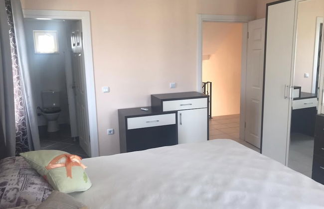 1 Bedroom Apartment Lake View 3 by Likya Global - Photo 4